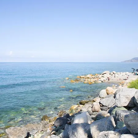 1 Bedroom Lovely Apartment In Cetraro Daire Cetraro